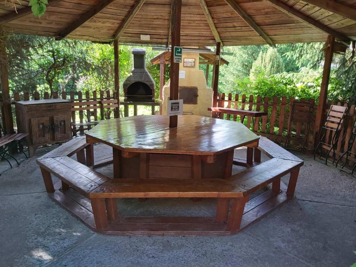 Bungalow Camping Edelweiss - Floare de colt - Gyopár Rimetea Esterno foto